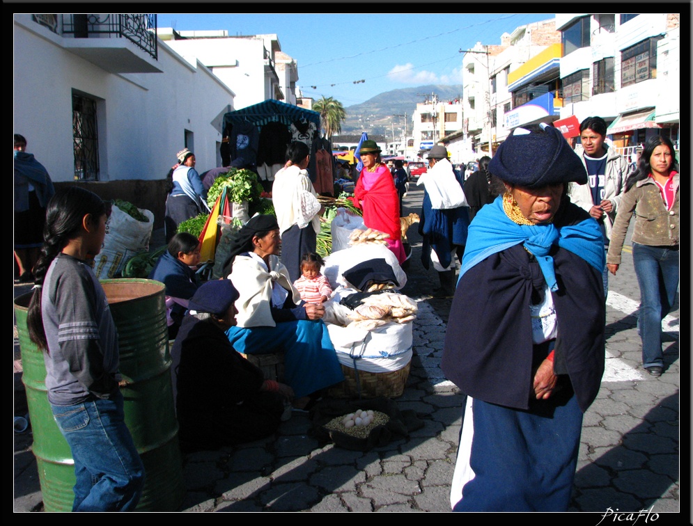 EQUATEUR 05 OTAVALO 23