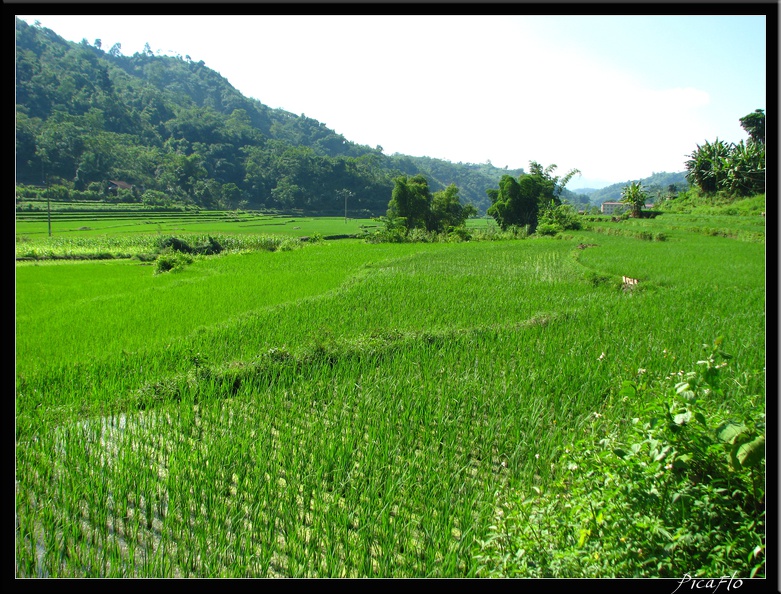 VIETNAM_03_LACS_BA_BE_003.jpg