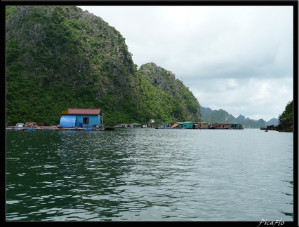 VIETNAM 11 BAIE D HALONG 003