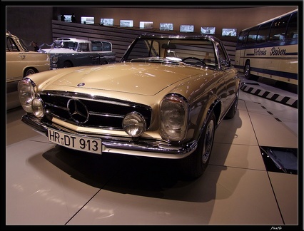 03 Musee Mercedes 075