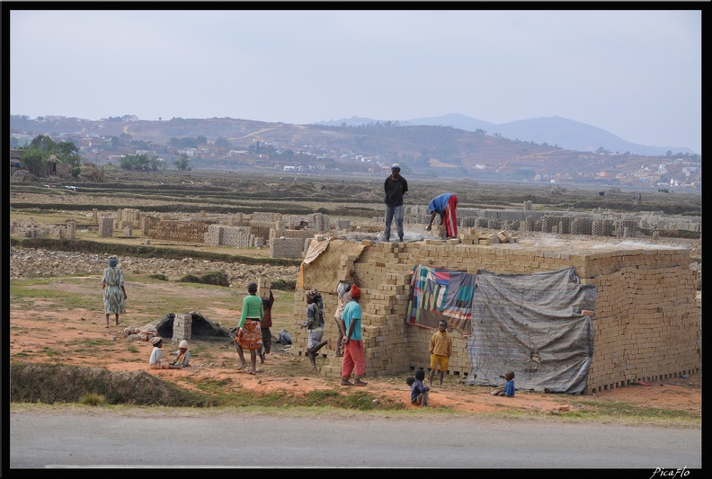 Mada 02-RN7 Antsirabe Fianarantsoa 002