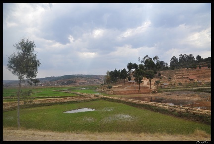 Mada 02-RN7 Antsirabe Fianarantsoa 038