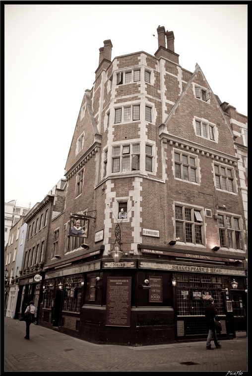 London 05 Carnaby Street 012