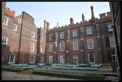 London 14 Hampton Court Palace 033
