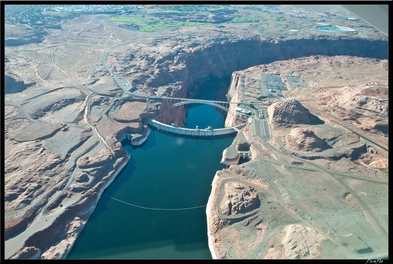 05_1__Avion_Lake_Powell_et_Rainbow_Bridge_0004.jpg