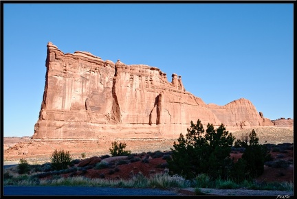 08 1 Arches National Park Balanced rock 0005