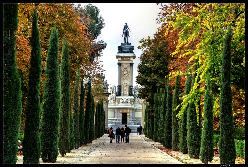 10_MADRID_Salamanca_Retiro_23.jpg