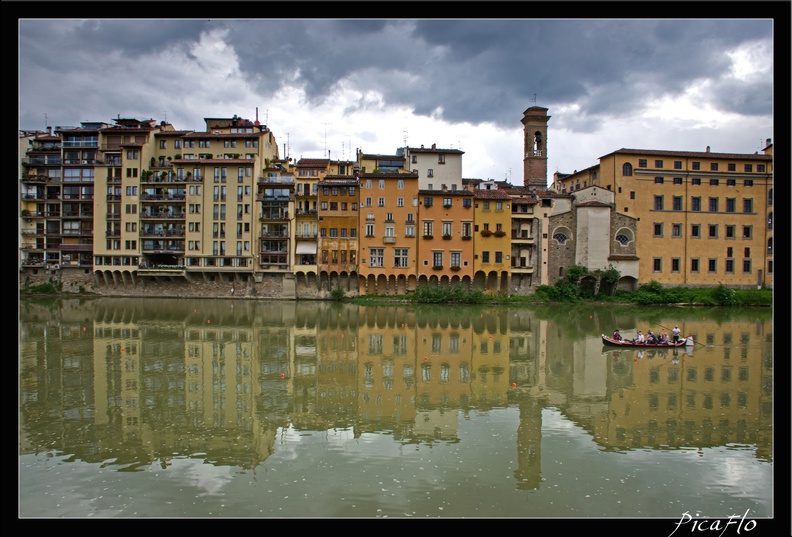 01_Florence_Ponte_Vecchio_Arno_18.jpg