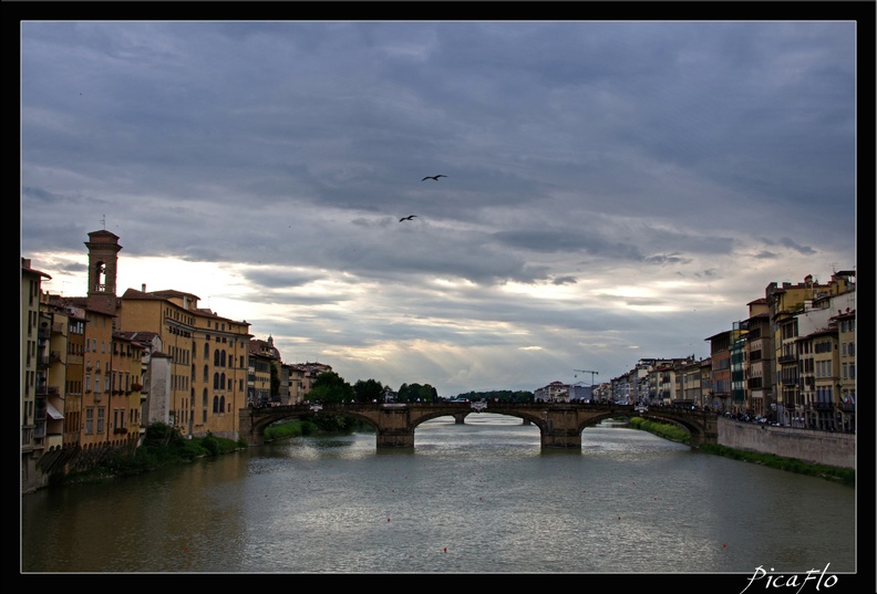 01_Florence_Ponte_Vecchio_Arno_34.jpg