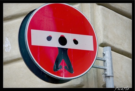 01 Florence Streetart Clet 08