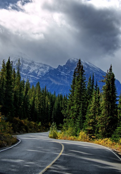 Canada_15_Road_04.jpg