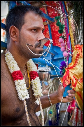 Paris Fete Ganesh 108