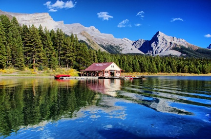 Canada 20 Maligne Lake Spirit Island 28