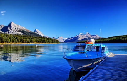 Canada 20 Maligne Lake Spirit Island 29