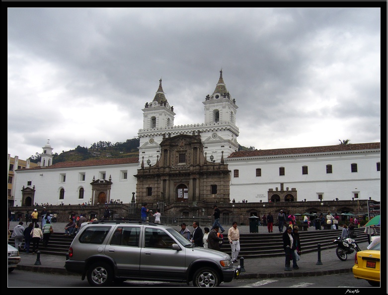 EQUATEUR 01 QUITO 32