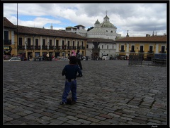 EQUATEUR 01 QUITO 40