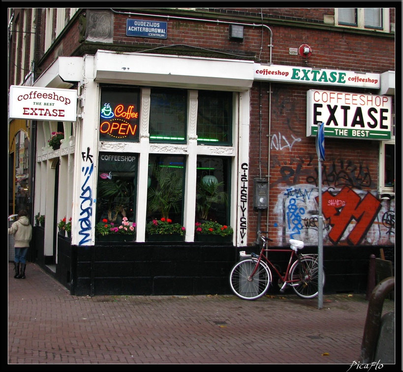 AMSTERDAM 051