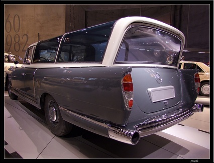 03 Musee Mercedes 077