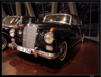 03 Musee Mercedes 079