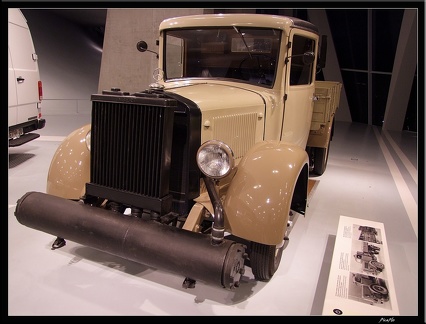 03 Musee Mercedes 089