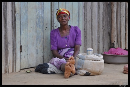 Mada 03-Fianarantsoa vers Manakara en train 137