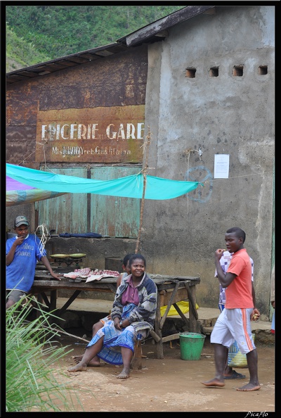 Mada_03-Fianarantsoa_vers_Manakara_en_train_144.jpg