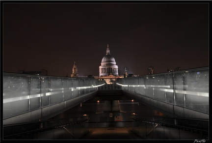 London 12 Nuit sur la Tamise 021