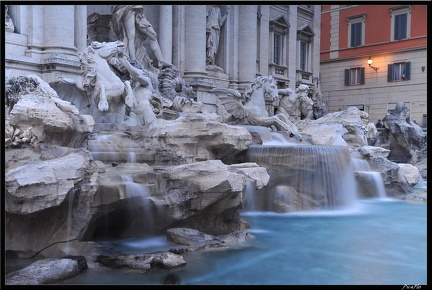 Rome 22 Fontaine de Trevi 004