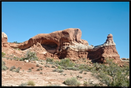 08 1 Arches National Park Balanced rock 0008