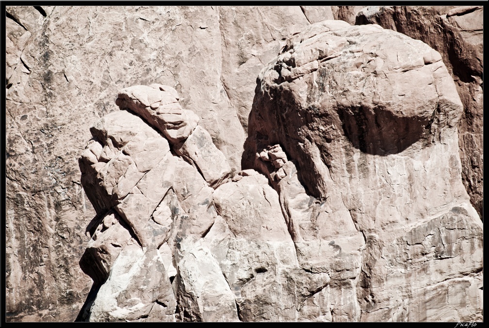 08 2 Arches National Park  Devils garden trail 0065