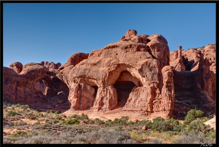 08 2 Arches National Park  Devils garden trail 0115