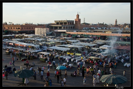 Marrakech place Djemaa El Fna 20