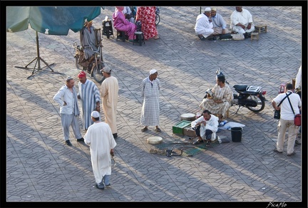 Marrakech place Djemaa El Fna 22