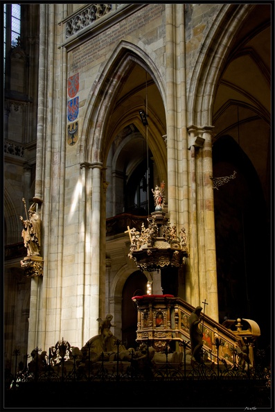 Prague_Cathedrale_St_Guy_057.jpg