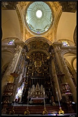 Seville 04 Plaza Virgen los Reyes 19