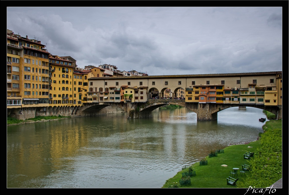 01 Florence Ponte Vecchio Arno 06