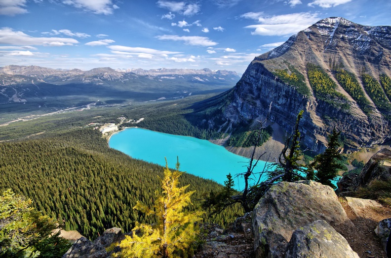 Canada 09 Lake Agnes Big Behive 29