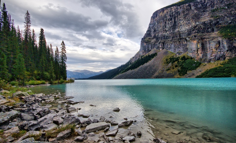 Canada_09_Lake_Agnes_Big_Behive_51.jpg