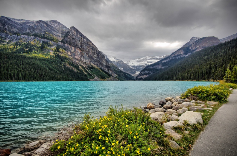 Canada_09_Lake_Agnes_Big_Behive_59.jpg