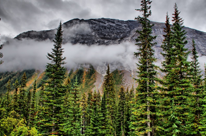 Canada 10 Lake Moraine Road 06