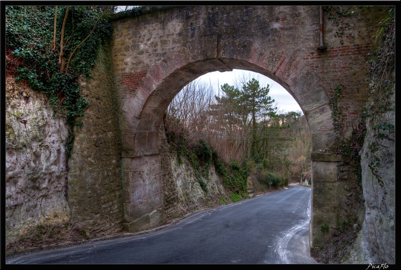 DSC 7143-4 3 2 tonemapped