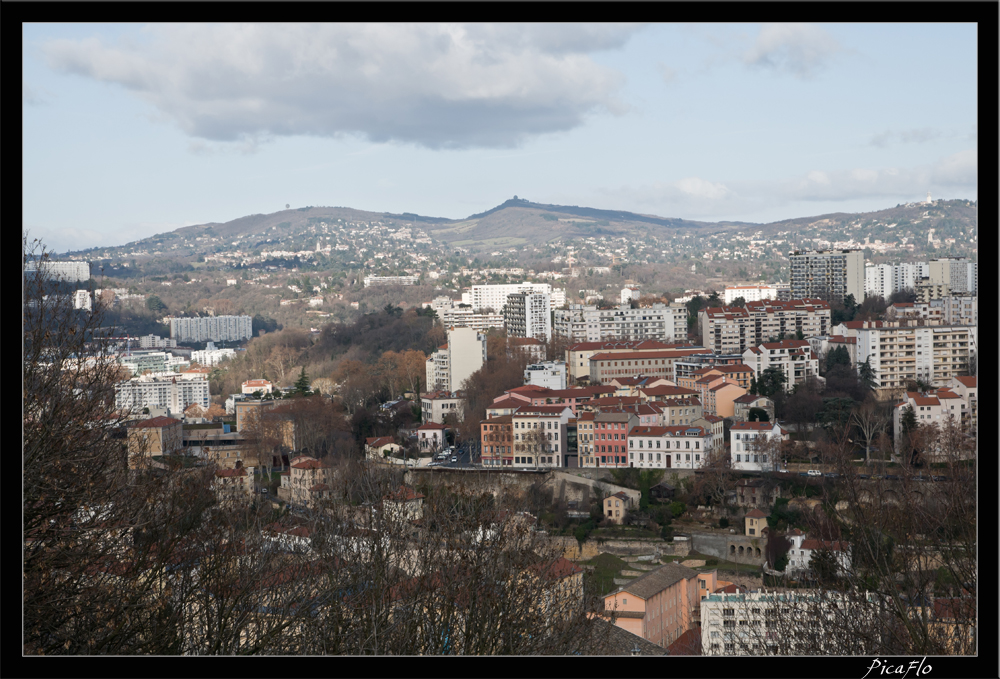 Lyon 047